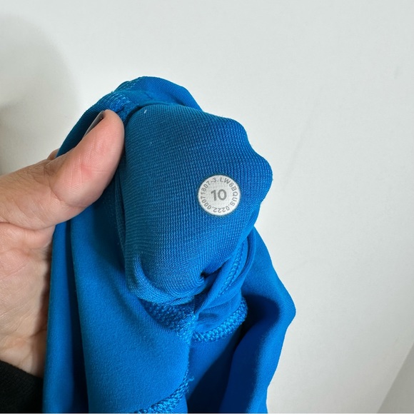 Lululemon Align High Rise Crop 21” Leggings in Poolside Blue - Picture 6 of 8